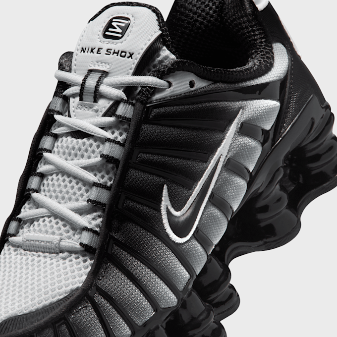 Nike   Shox TL (GS) czarny 94440 7