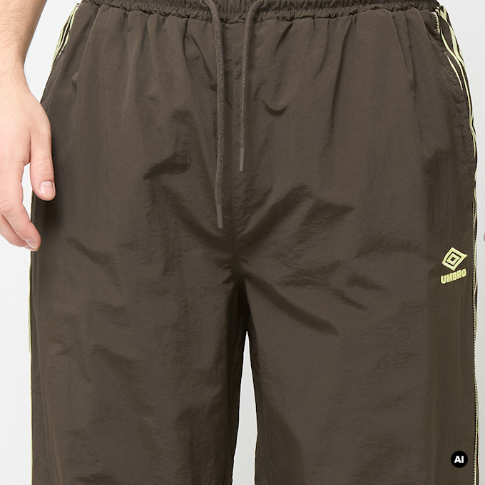 Umbro Relaxed Track Pant braun 94338 3