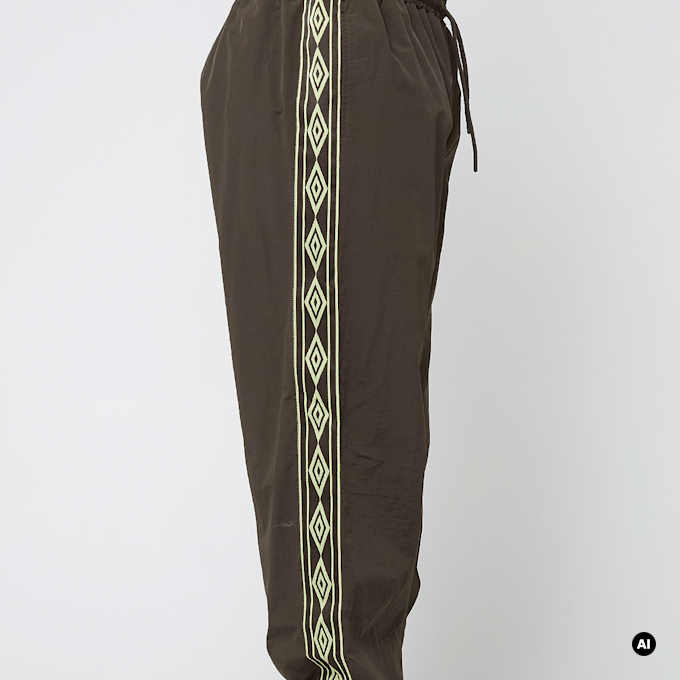 Umbro Relaxed Track Pant castanho 94338 5