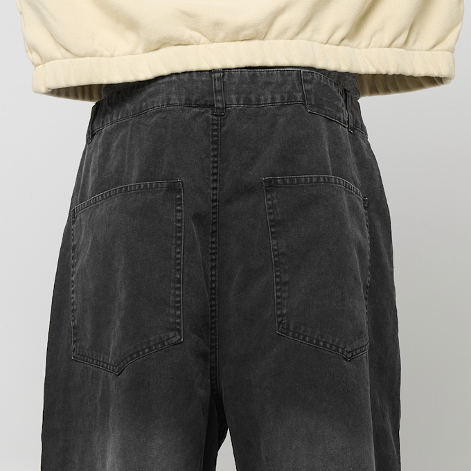Umbro Washed Drill Shorts crna 94340 4