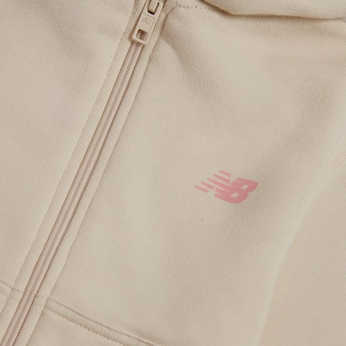 New Balance Athletics Arch French Terry Hoodie beige 94399 3
