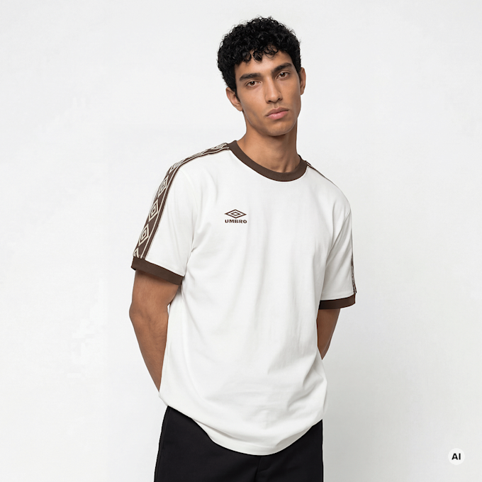 Umbro Taped Tee blanco 94345 1