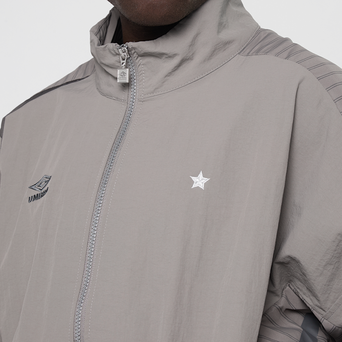Umbro Relaxed Track Jacket grau 94370 3