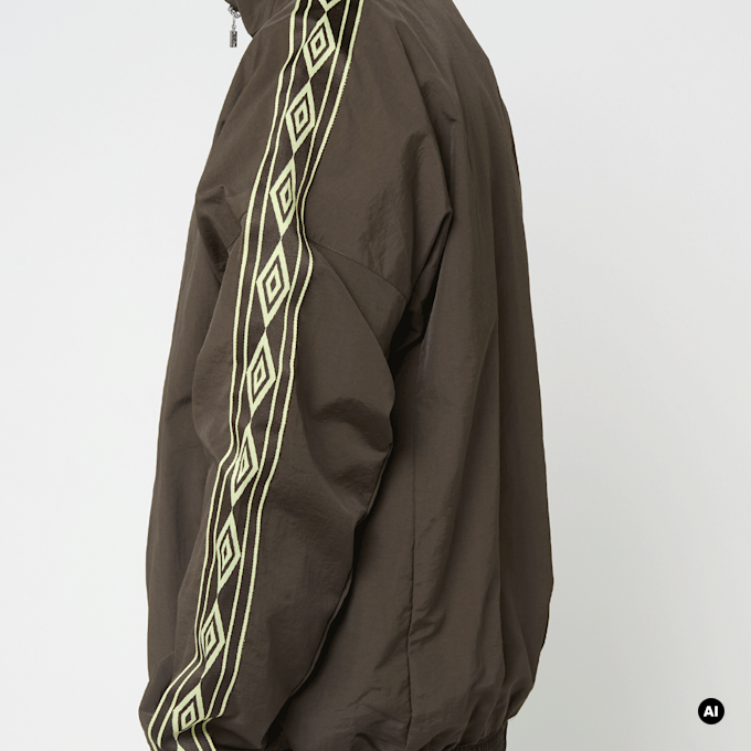 Umbro Relaxed Track Jacket marrón 94360 5