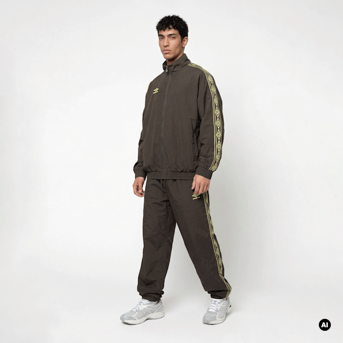 Umbro Relaxed Track Jacket bruin 94360 6