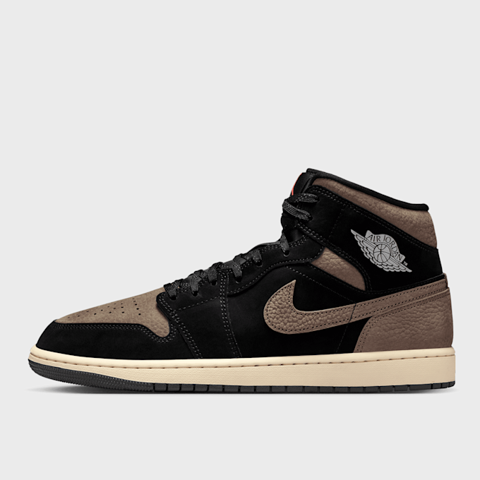 Jordan Air Jordan 1 Mid SE Schwarz 94687 1