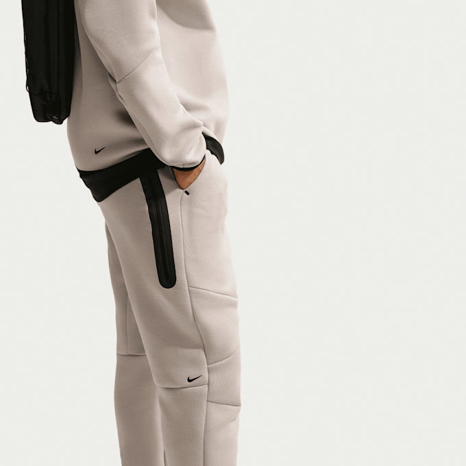 Nike   Tech Fleece Jogger beige 94630 4