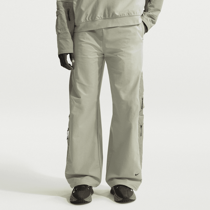 Nike   Sportswear Tech Knit Utility Pants vert 94543 1
