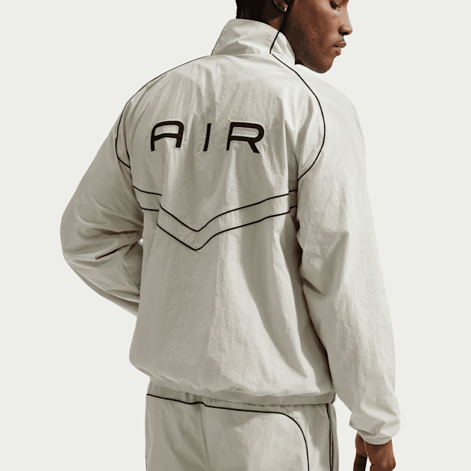 Nike   Air Windrunner Track Jacket beige 94549 2