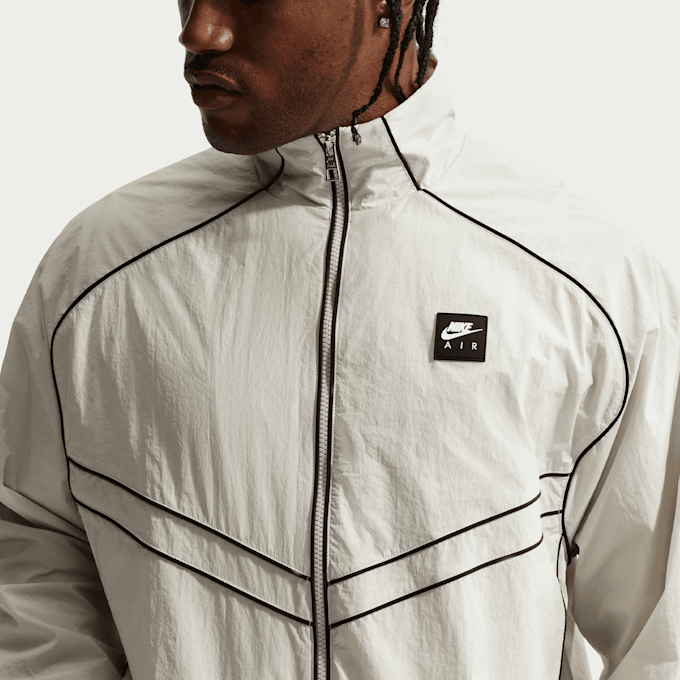 Nike   Air Windrunner Track Jacket beige 94549 3