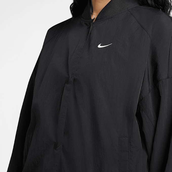 Nike   Sportswear High Brand Read Varsity Jacket crna 94600 3