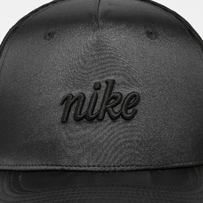 Nike   Rise Club Premium Trucker Cap zwart 94656 4