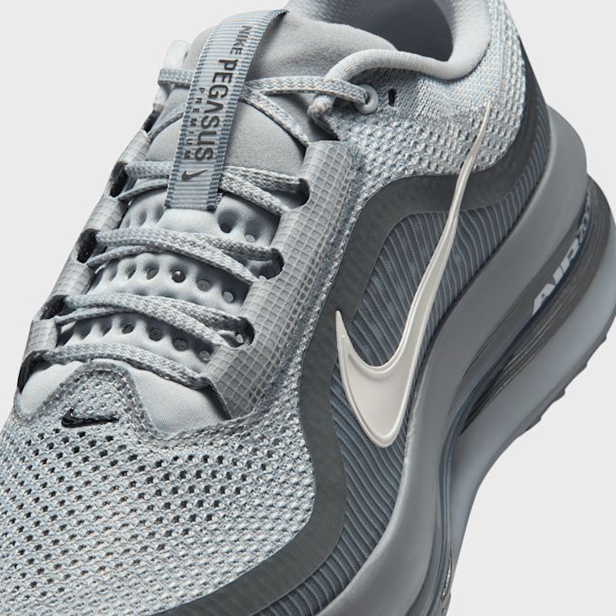 Nike   Pegasus Premium gris 94712 7