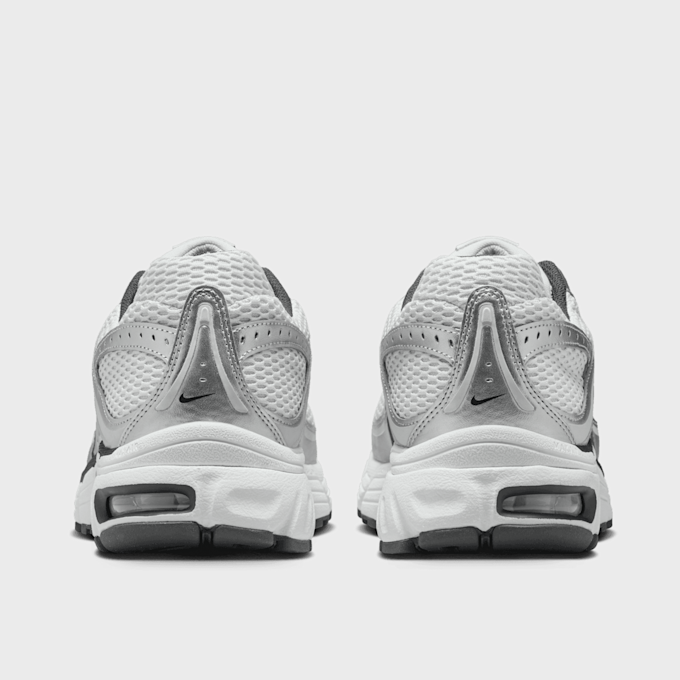 Nike   Air Max Moto 2K branco 94736 4