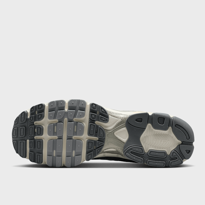 Nike   Air Max Moto 2K gris 94742 5