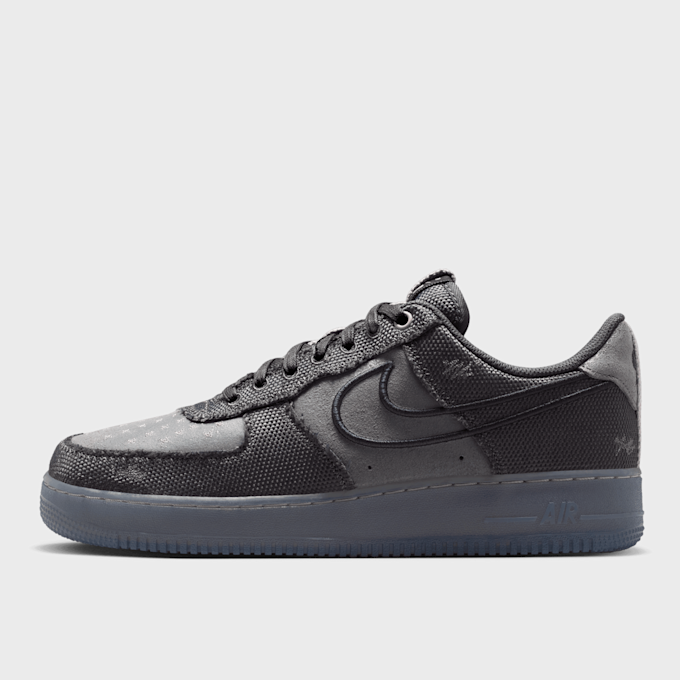 Nike   Air Force 1`07 LV8 szary 94747 1