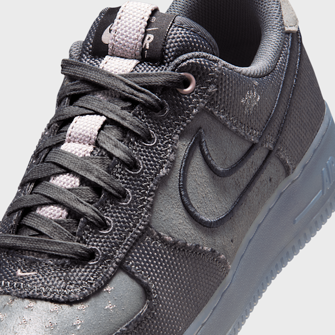 Nike   Air Force 1`07 LV8 szary 94747 7