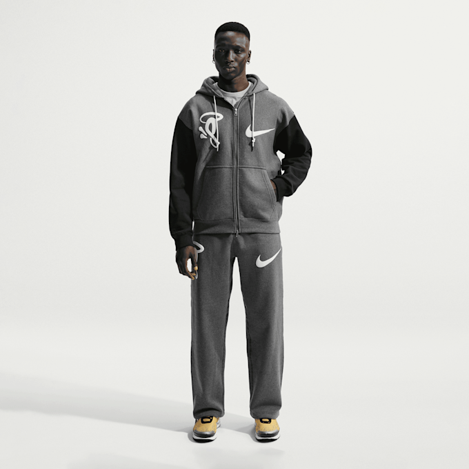 Nike Solo Swoosh x Central Cee Fleece Hoodie grau 94874 6