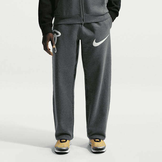 Nike   Solo Swoosh x Central Cee Fleece Open Hem Pant grijs 94873 1