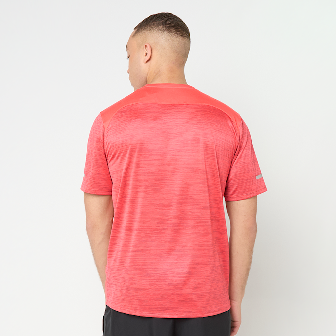 Under Armour Tech Utility Shortsleeve rood 94881 2
