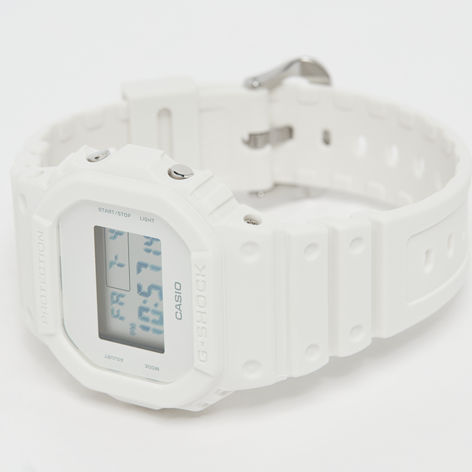 G-SHOCK DW-5600WW-7ER blanc 95049 2