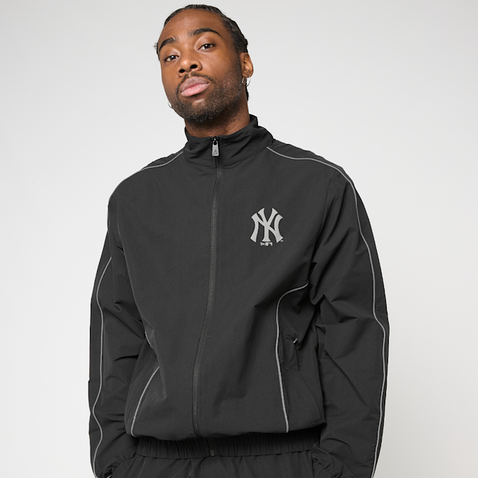 New Era MLB Track Jacket New York Yankees preto 95561 1