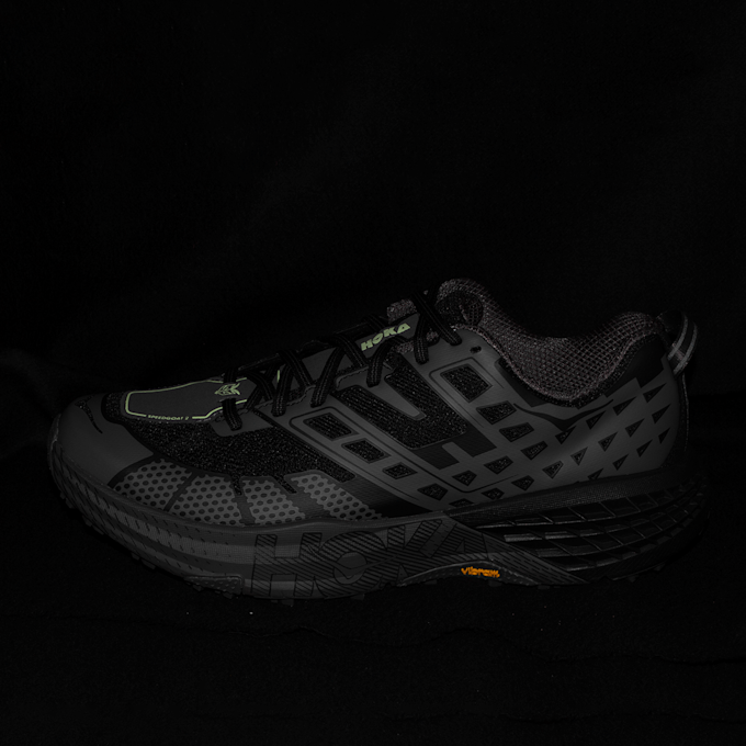 HOKA Speedgoat 2 cinzento 96183 8