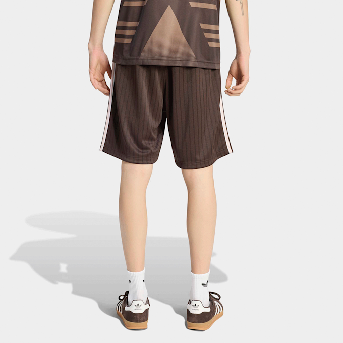 adidas Originals Firebird Engineered Stripes Shorts bruin 96247 2