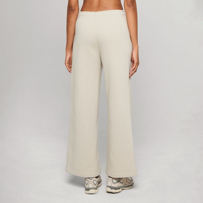 Urban Classics Ladies Fluffy Wideleg Trackpants beige 96321 2