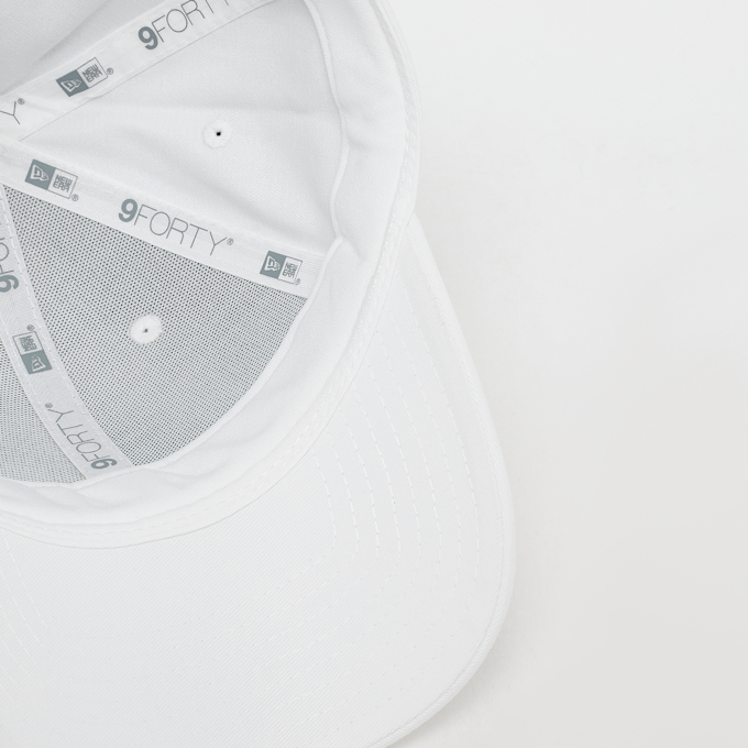 Lacoste FEMALE 9FORTY Lacoste x New Era Plain Cotton Cap biały 96635 3