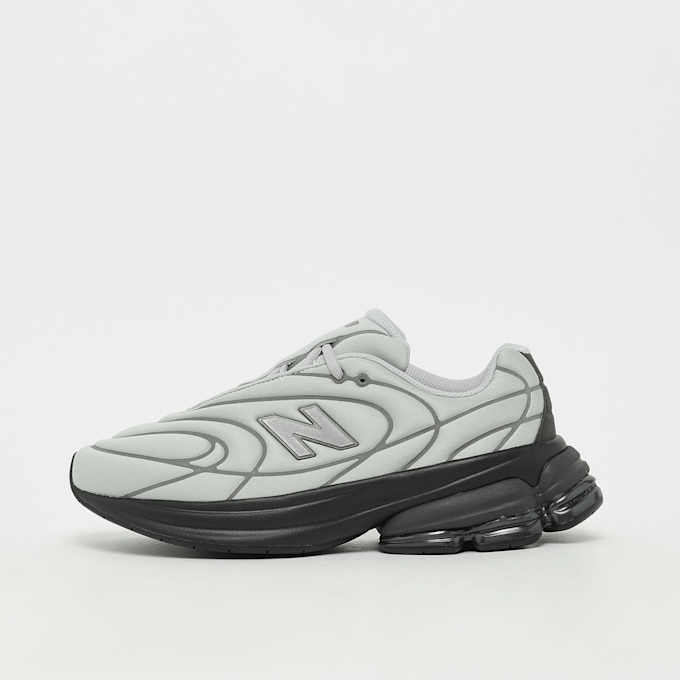 New Balance 5030 siva 97431 1