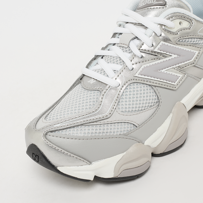New Balance 9060 (GS) grigio 97500 6