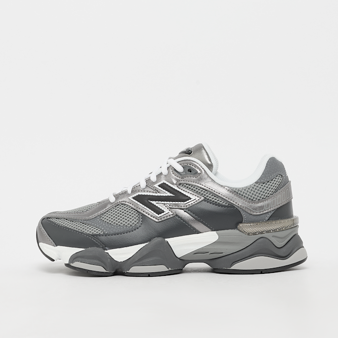 New Balance 9060 (GS) grijs 97503 1