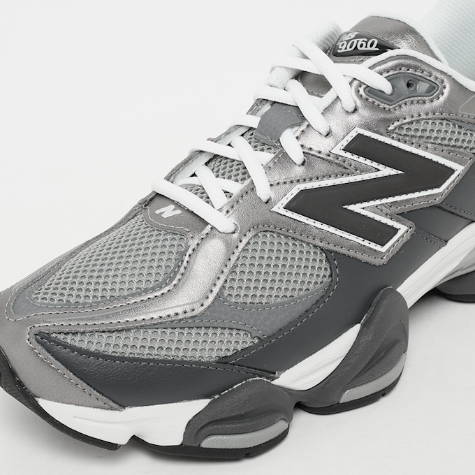 New Balance 9060 siva 97566 6