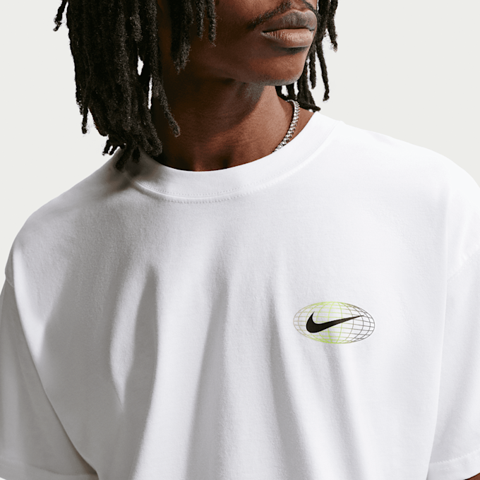 Nike   Sportswear Athletic Graphics Tee biały 97579 3