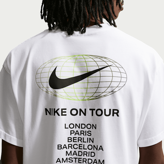 Nike   Sportswear Athletic Graphics Tee wit 97579 4