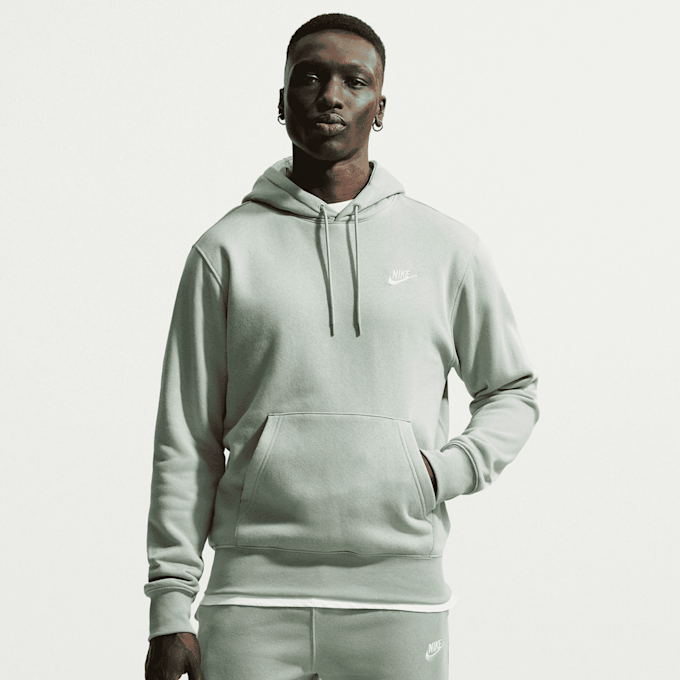 Nike   Club Basketball Pullover Hoodie verde 97591 1