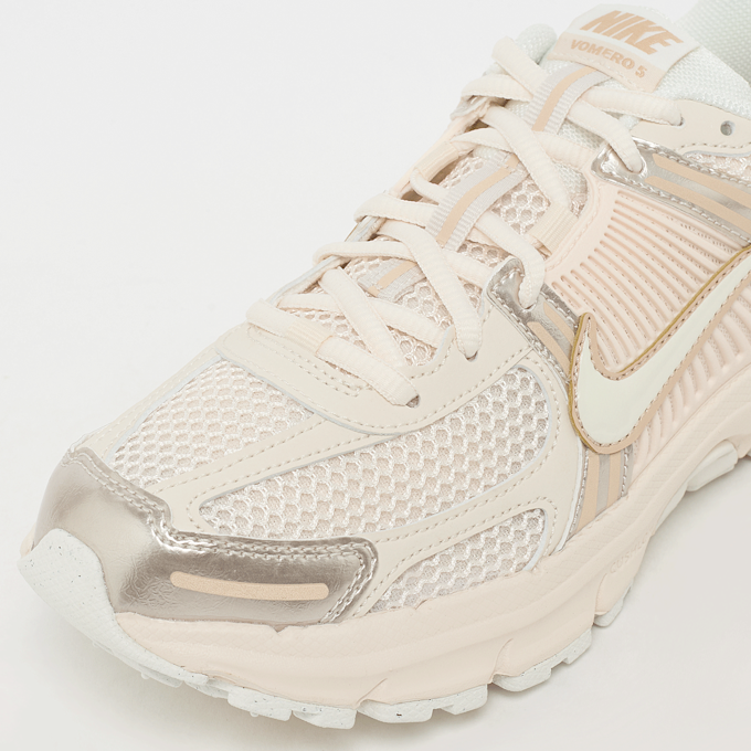 Nike   Vomero 5 (GS) beige 97685 6