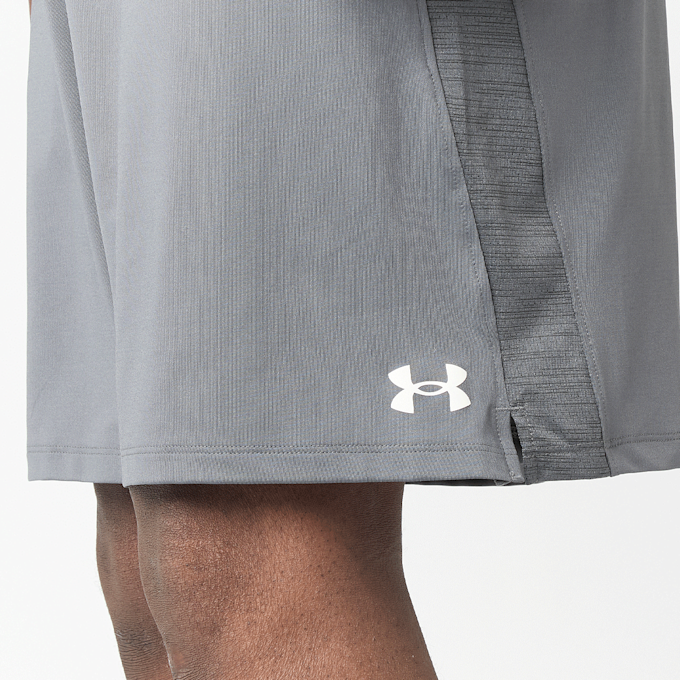 Under Armour Tech Vent 7in Shorts gris 97703 3