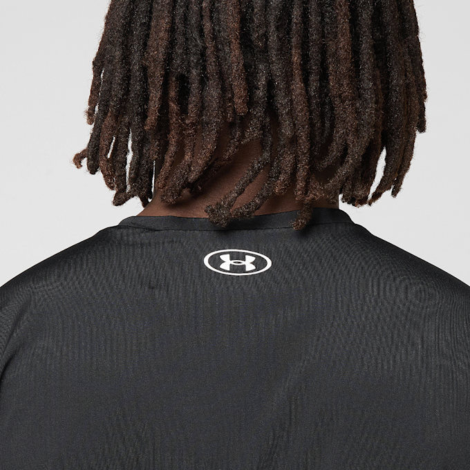 Under Armour Heatgear Fitted Shortsleeve schwarz 97716 4