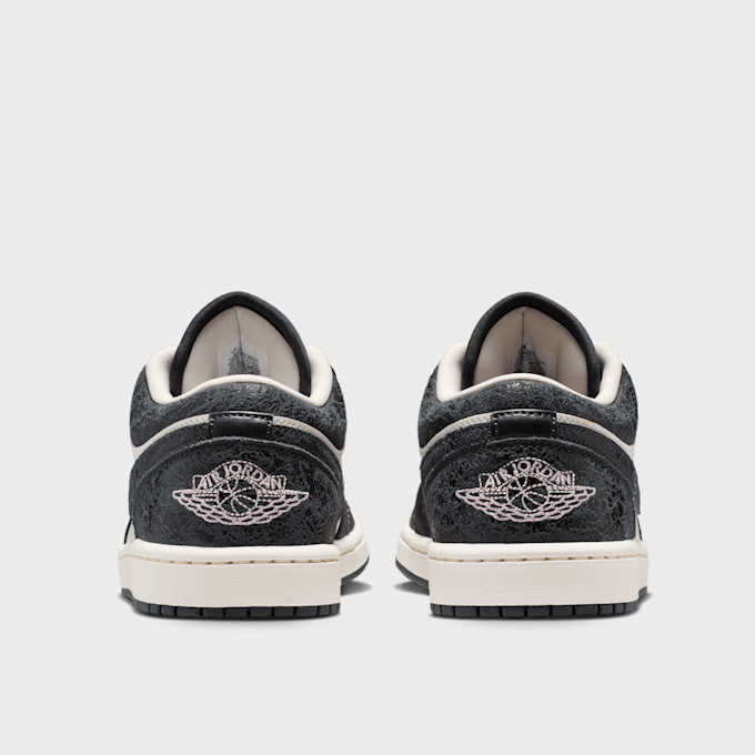Jordan Air Jordan 1 Low SE noir 97785 4
