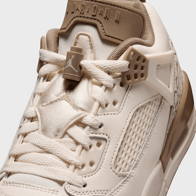 Jordan Spizike Low bege 97788 7