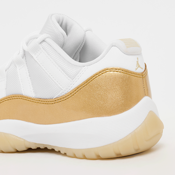 Jordan Air Jordan 11 Retro Low "Mother's Day" blanc 97782 7