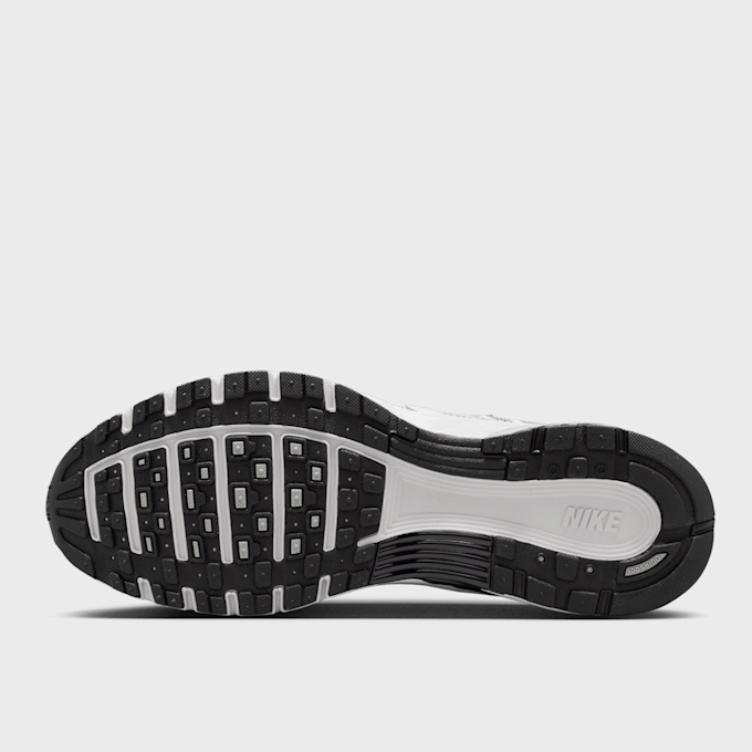 Nike   P-6000 grau 97799 5