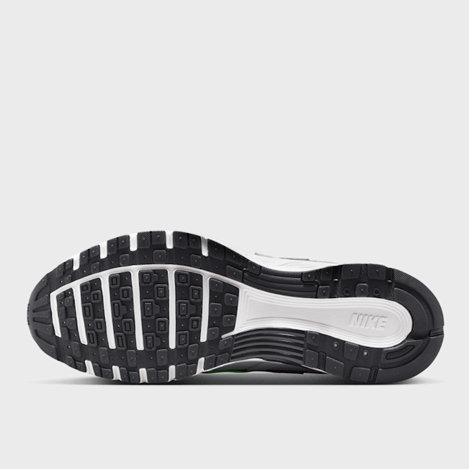Nike P-6000 grau 97800 5