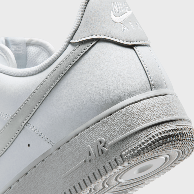 Nike   Air Force 1 '07 biały 97829 8