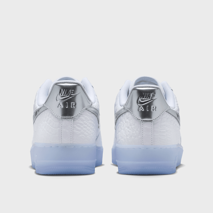 Nike   Air Force 1 '07 LV8 bianco 97834 4