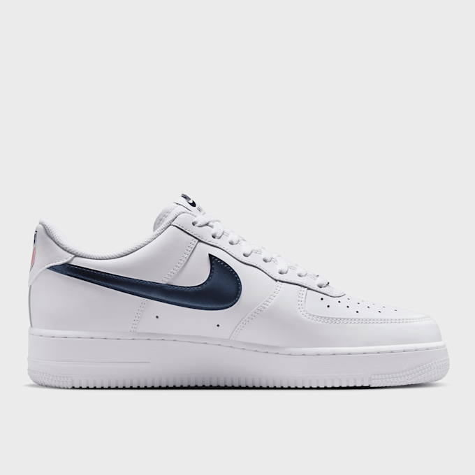 Nike   Air Force 1 '07 LV8 blanc 97832 2