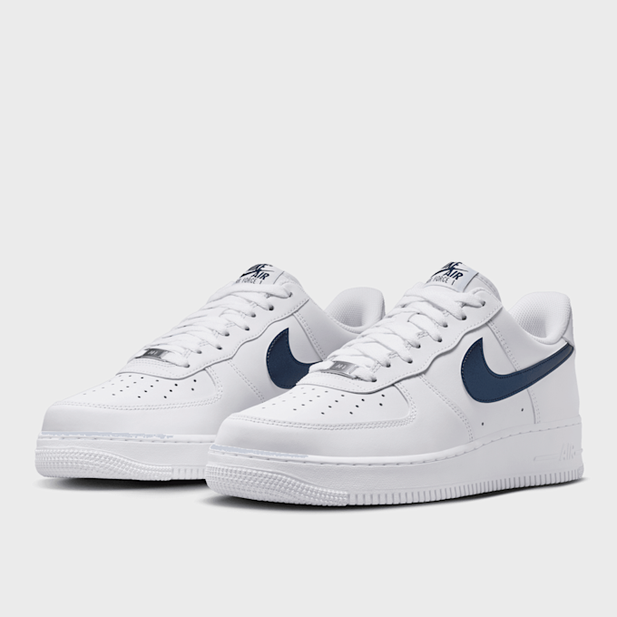 Nike   Air Force 1 '07 LV8 weiß 97832 3