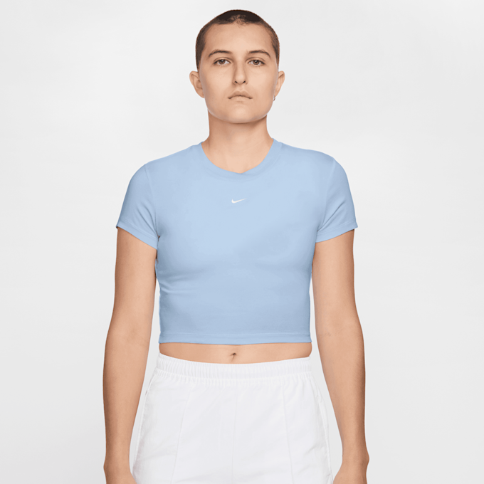 Nike   Sportswear Chill Knit Cropped T-Shirt bleu 97962 1